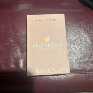 Manna Kadar Pink Mirage Eye Shadow with Gold Heart